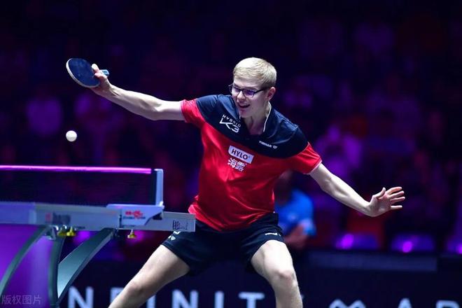 代表的是 代表的是