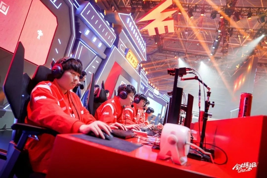 对创作团队 对创作团队