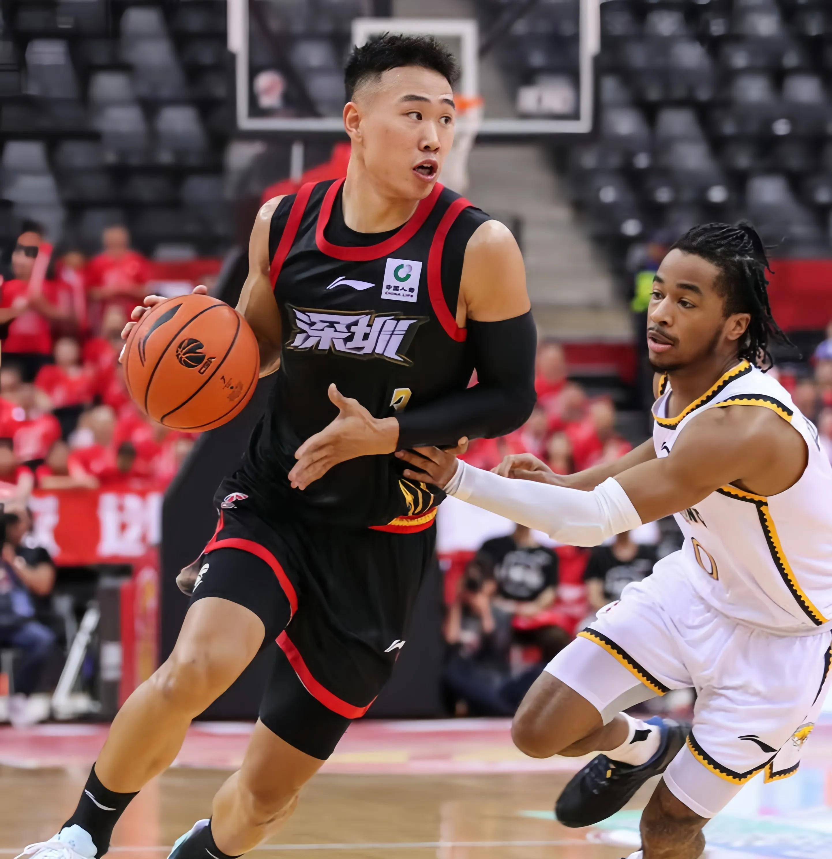 球员便据此 球员便据此