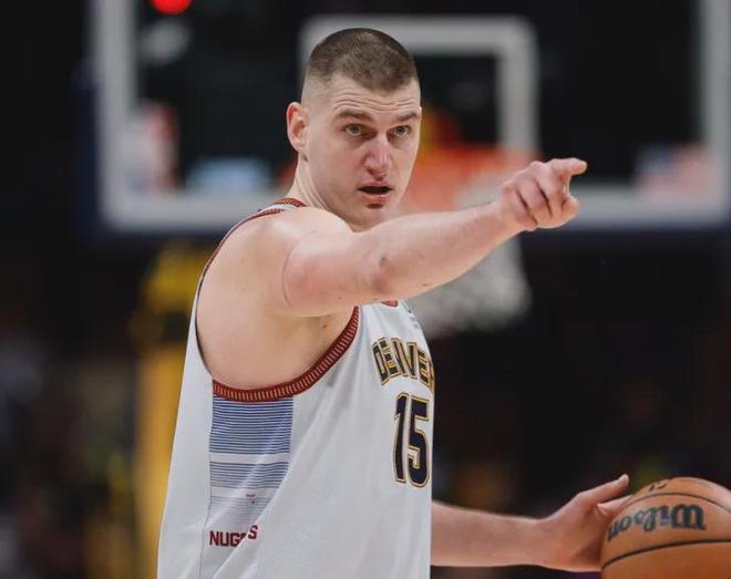 浸的灯光叙 浸的灯光叙